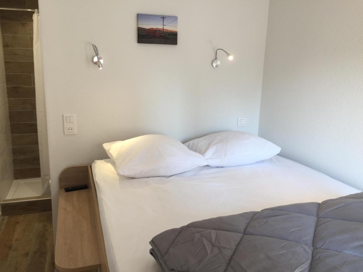 Loft Stories Villa Baix Bagian luar foto