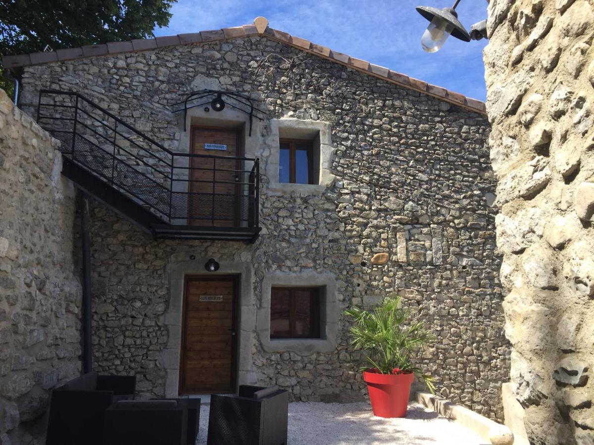 Loft Stories Villa Baix Bagian luar foto